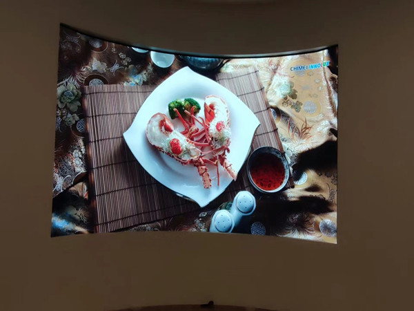 顺城室内P2.5弧形LED屏